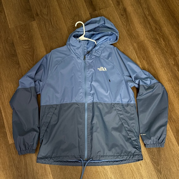 North face rain jacket - Picture 1 of 3